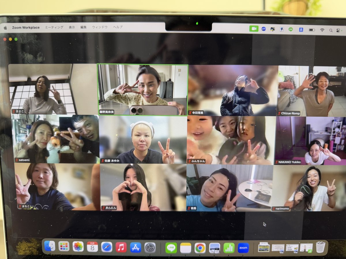 ★単発払い オンラインくびれレッスン 毎週水曜日 20:00-21:00【藤野真奈美・デトックスおかん】